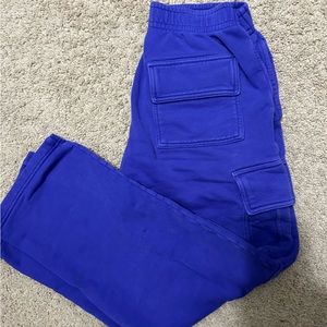 Aritzia Mega Cargo Sweatpants